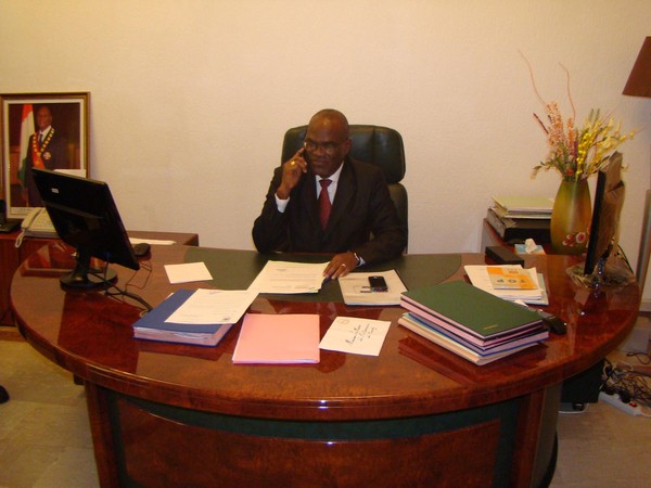 UTLIME ADIEU A NOTRE PAPA  JACQUES DOGO
